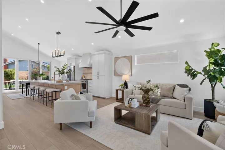 5941 E Camino Correr, Anaheim Hills, California 92807