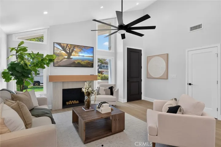 5941 E Camino Correr, Anaheim Hills, California 92807
