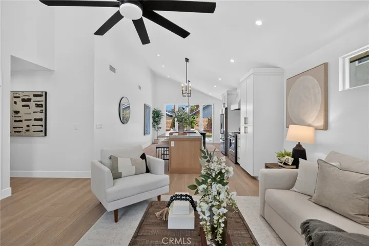 5941 E Camino Correr, Anaheim Hills, California 92807