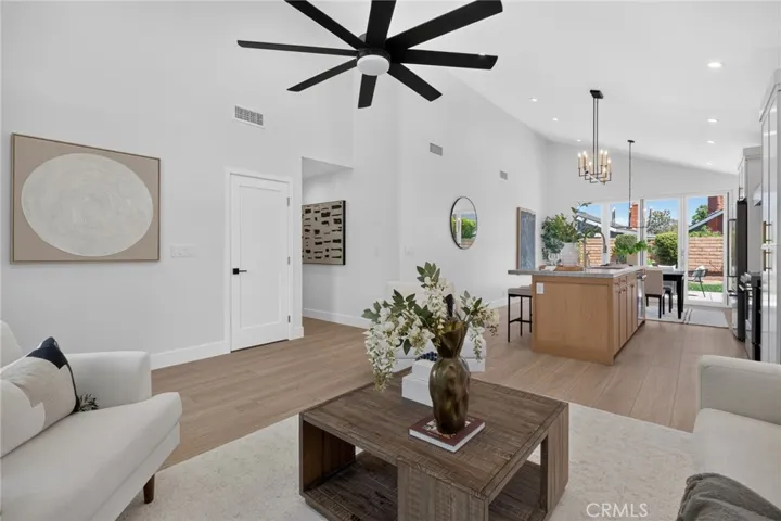 5941 E Camino Correr, Anaheim Hills, California 92807