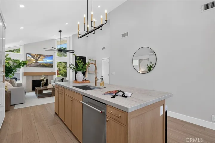 5941 E Camino Correr, Anaheim Hills, California 92807