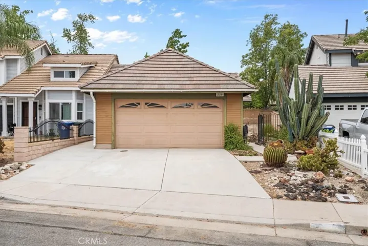 Exterior (drought tolerant landscaping)