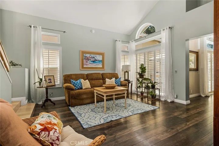 860 E Chisholm Court, Brea, California 92821