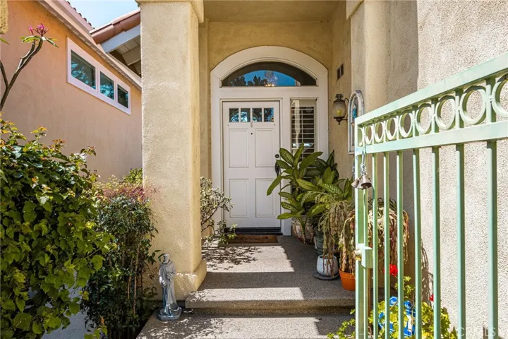 860 E Chisholm Court, Brea, California 92821