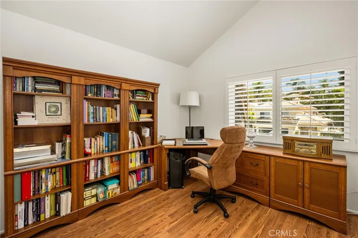 860 E Chisholm Court, Brea, California 92821