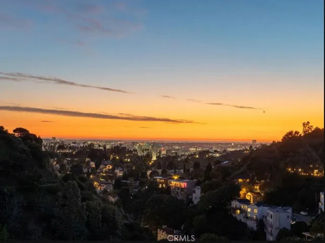 6422 Weidlake, Los Angeles, California 90068