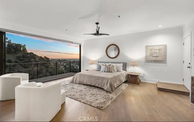6422 Weidlake, Los Angeles, California 90068