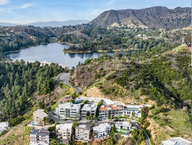 6422 Weidlake, Los Angeles, California 90068
