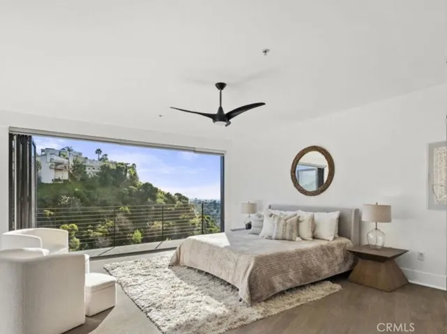 6422 Weidlake, Los Angeles, California 90068