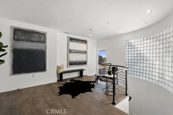 6422 Weidlake, Los Angeles, California 90068