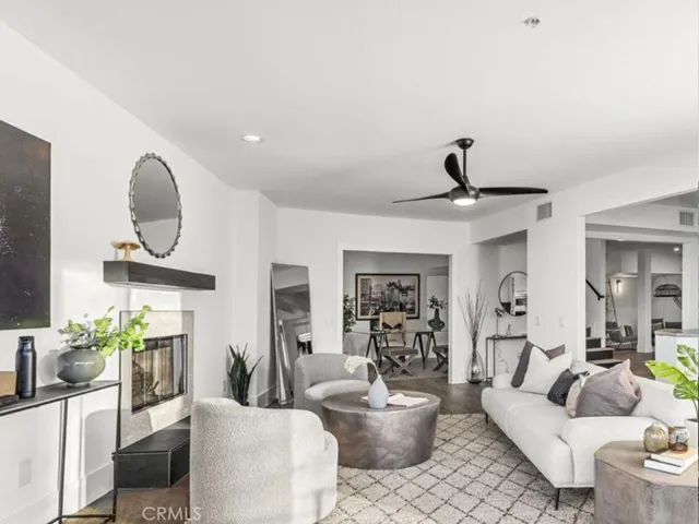 6422 Weidlake, Los Angeles, California 90068