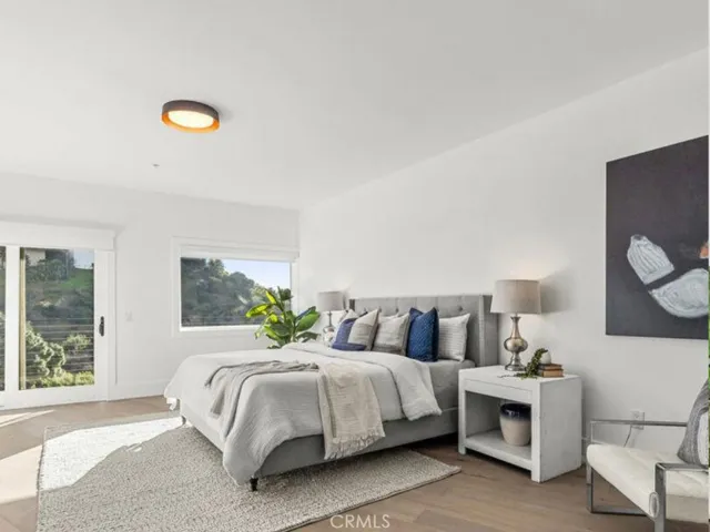 6422 Weidlake, Los Angeles, California 90068