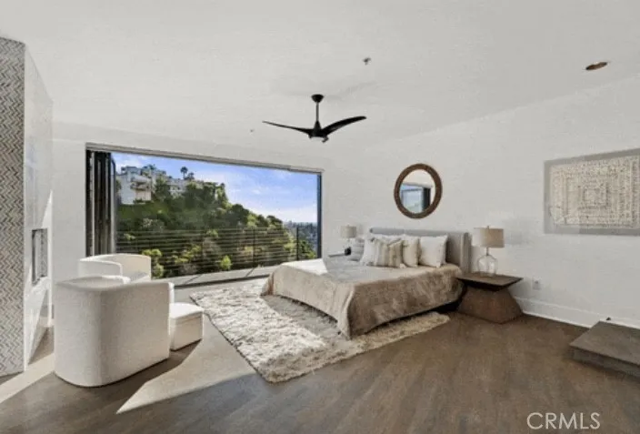 6422 Weidlake, Los Angeles, California 90068
