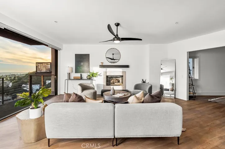 6422 Weidlake, Los Angeles, California 90068