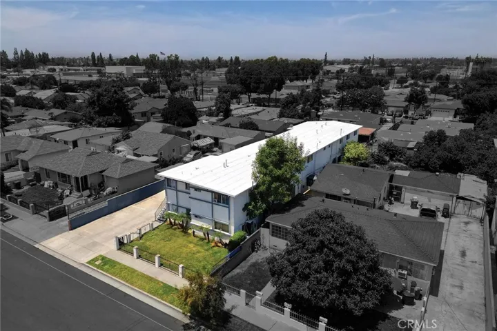 8219 2nd Street, Paramount, California 90723