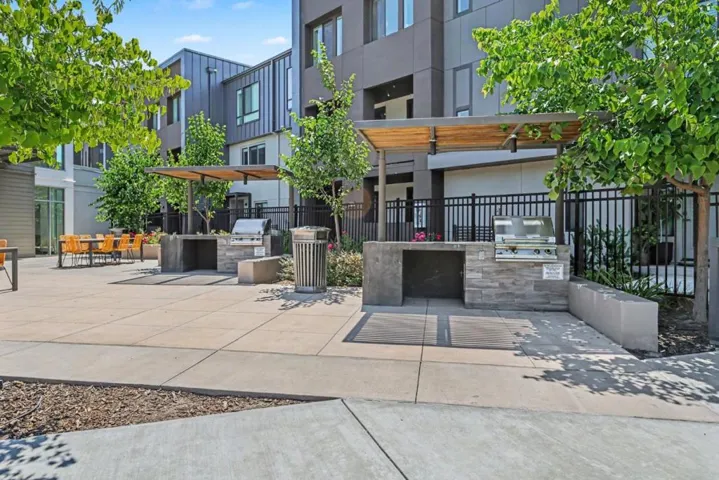 3858 Development 1000, Fremont, California 94538