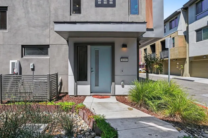3858 Development 1000, Fremont, California 94538