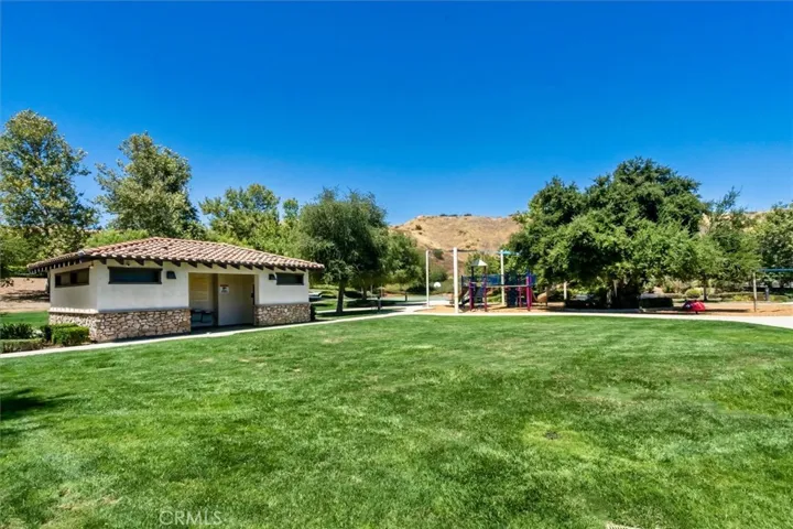29226 Las Palmas Court, Valencia, California 91354
