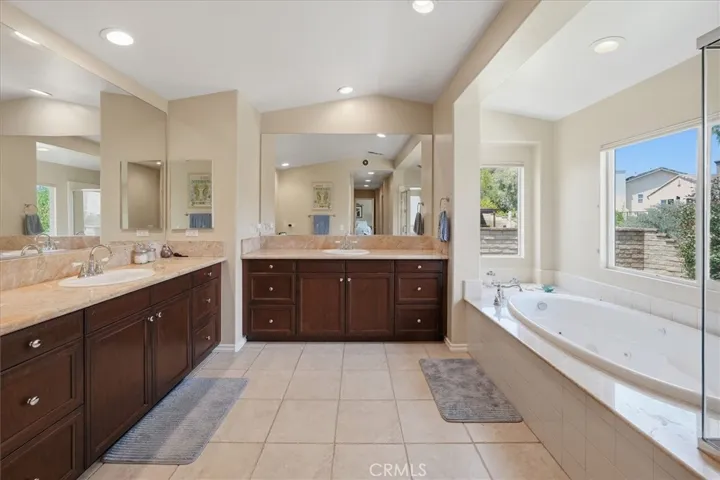 29226 Las Palmas Court, Valencia, California 91354