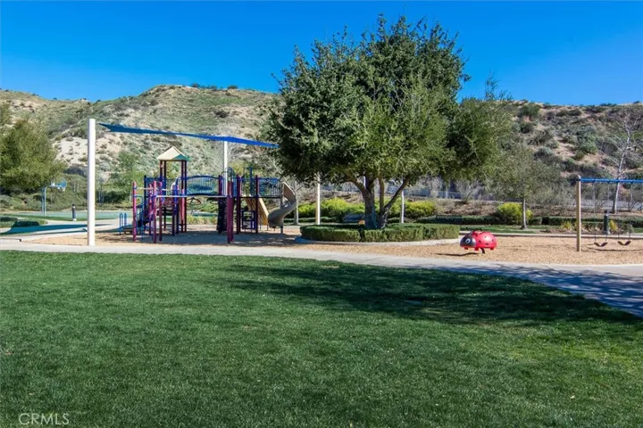 29226 Las Palmas Court, Valencia, California 91354