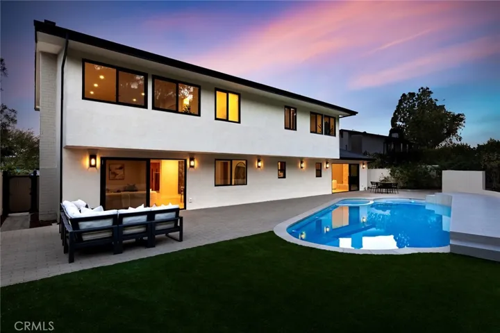 6035 Rod, Woodland Hills, California 91367