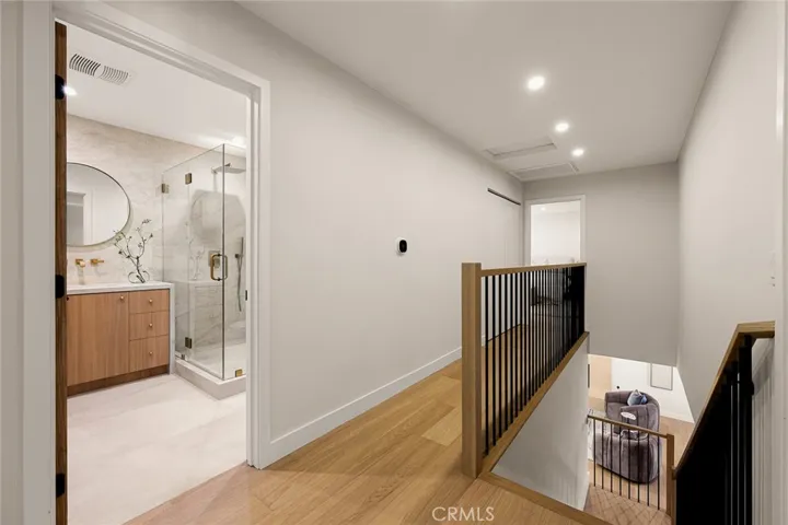 6035 Rod, Woodland Hills, California 91367