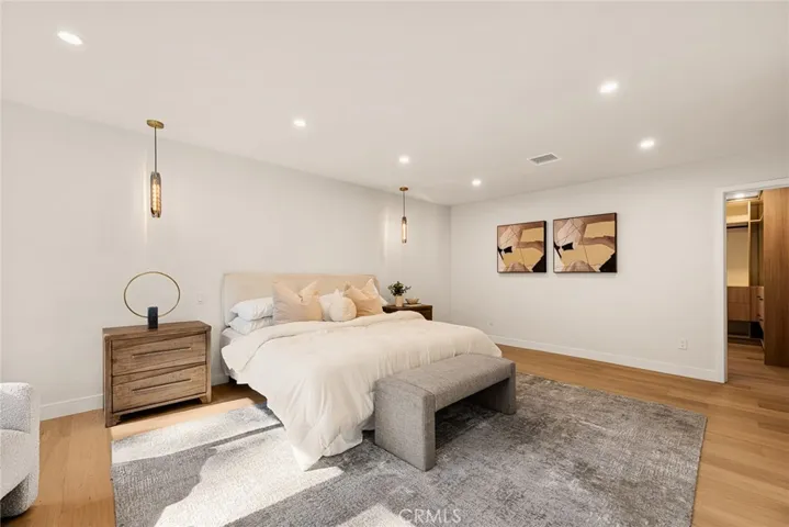 6035 Rod, Woodland Hills, California 91367