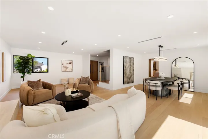 6035 Rod, Woodland Hills, California 91367