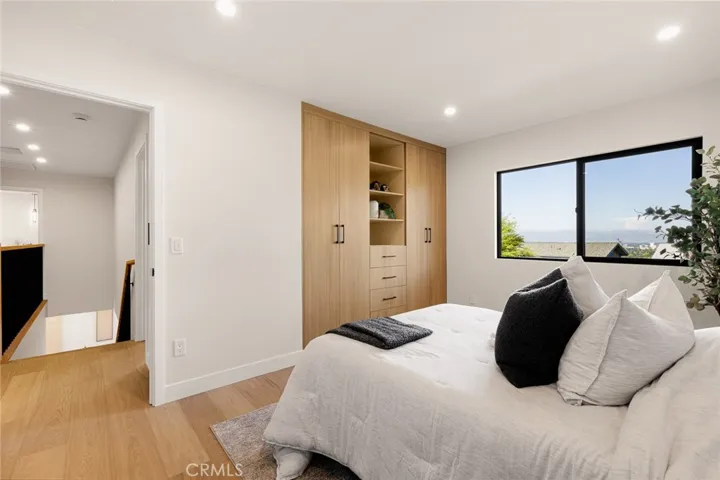 6035 Rod, Woodland Hills, California 91367