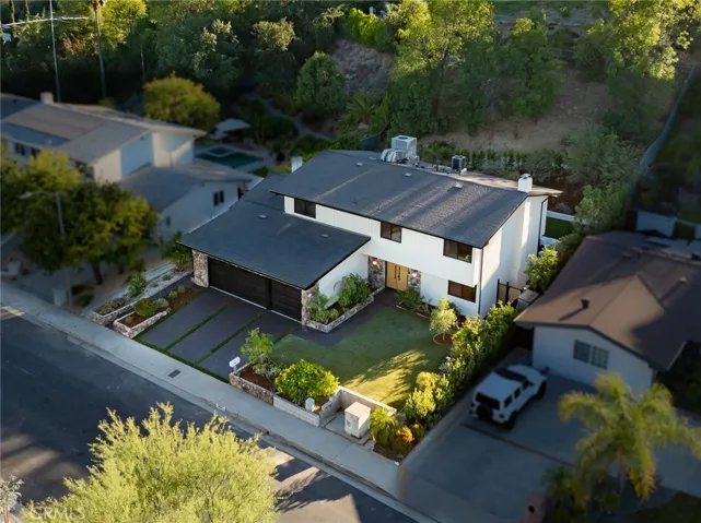 6035 Rod, Woodland Hills, California 91367