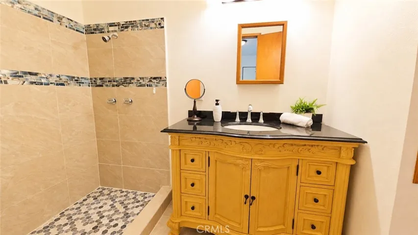 23013 Oak Lane, Crestline, California 92325