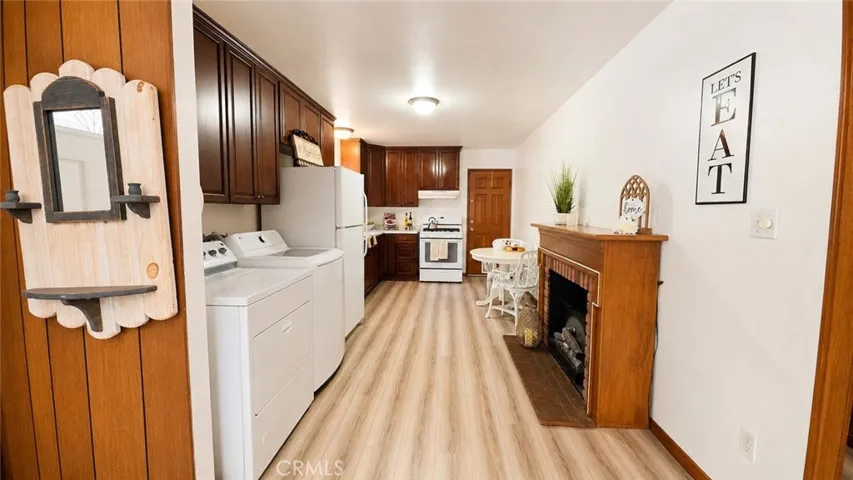 23013 Oak Lane, Crestline, California 92325