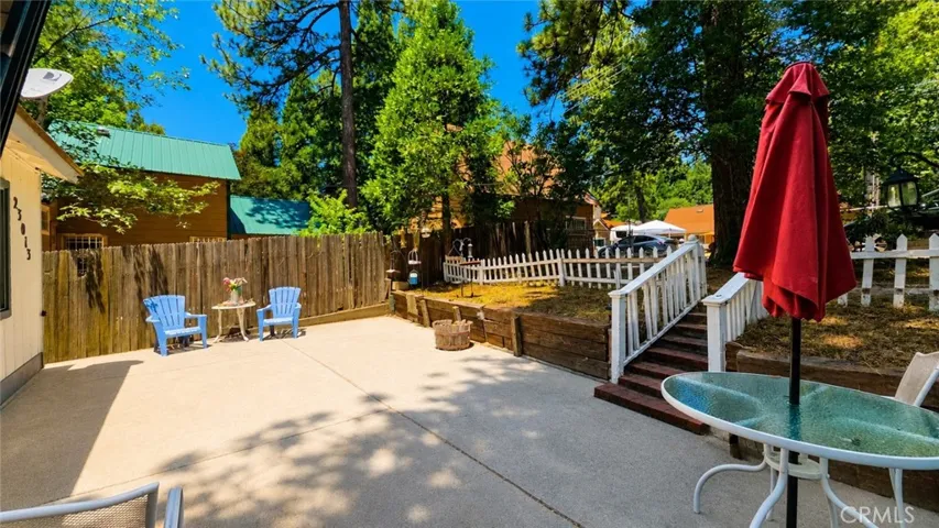 23013 Oak Lane, Crestline, California 92325