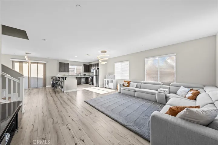 6958 Stanza Court, Fontana, California 92336