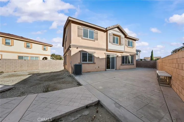 6958 Stanza Court, Fontana, California 92336