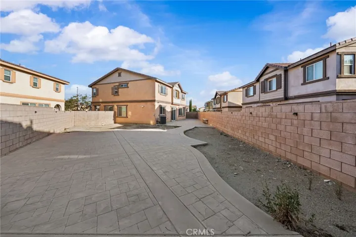 6958 Stanza Court, Fontana, California 92336