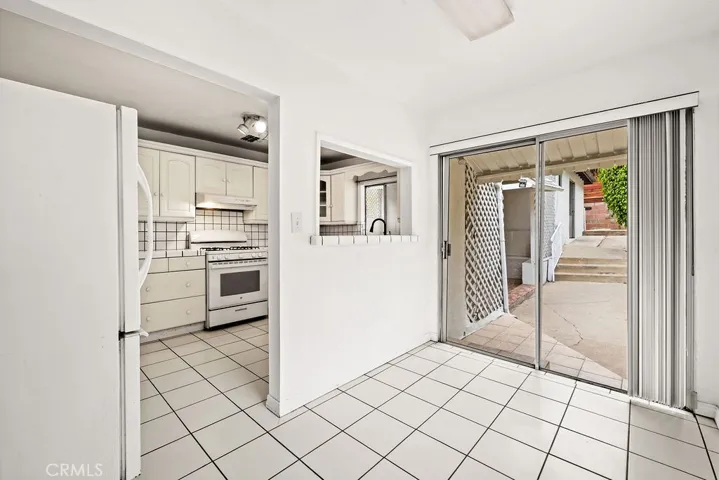 Laundry Room Breakfast area
