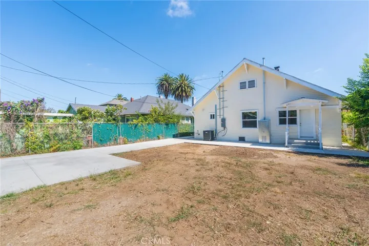 2041 W 29th Place, Los Angeles, California 90018