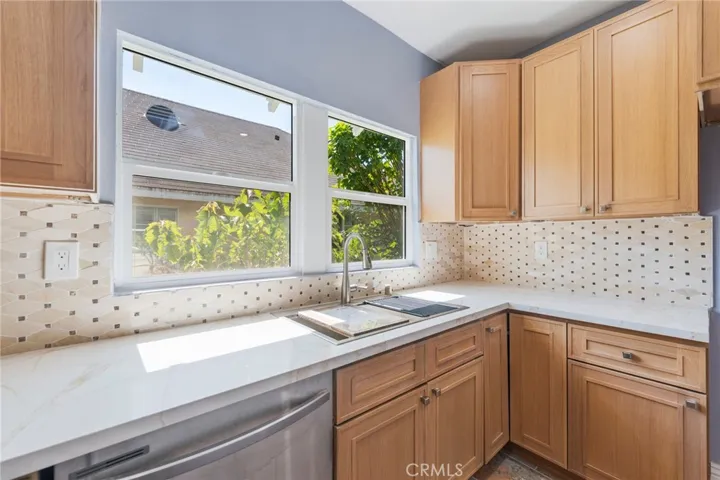 2041 W 29th Place, Los Angeles, California 90018