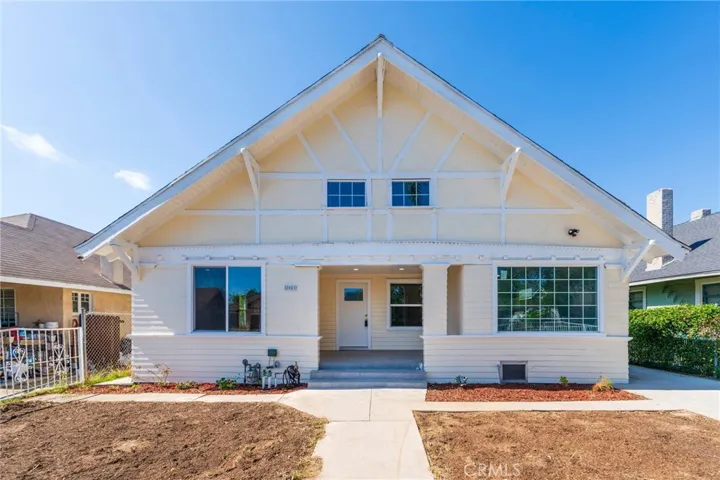 2041 W 29th Place, Los Angeles, California 90018