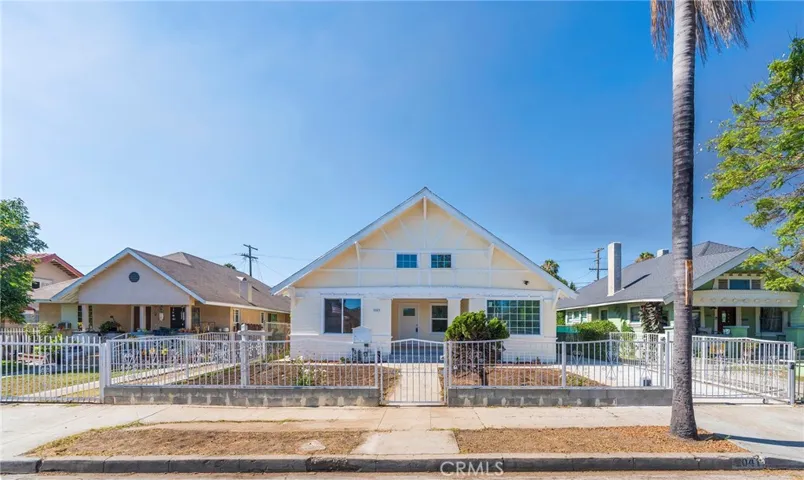 2041 W 29th Place, Los Angeles, California 90018