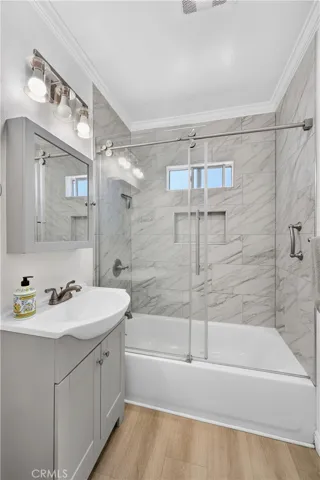 Front house bathroom
