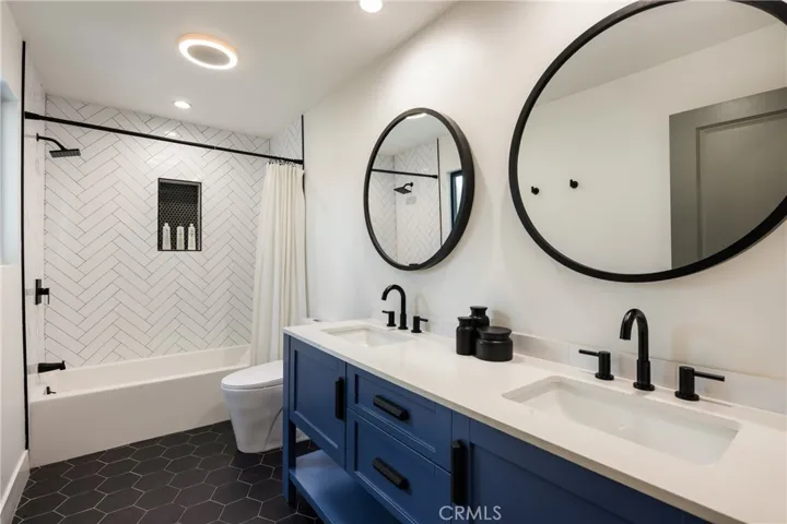 4234 Alhama Drive, Woodland Hills, California 91364