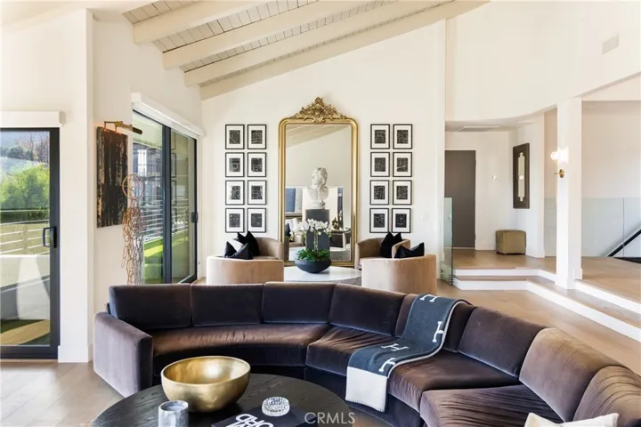 4234 Alhama Drive, Woodland Hills, California 91364