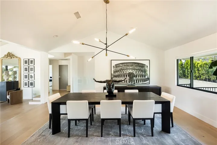 4234 Alhama Drive, Woodland Hills, California 91364