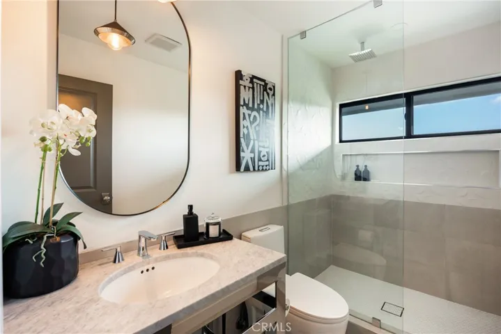 4234 Alhama Drive, Woodland Hills, California 91364