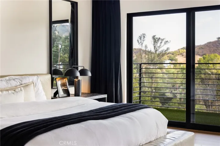 4234 Alhama Drive, Woodland Hills, California 91364