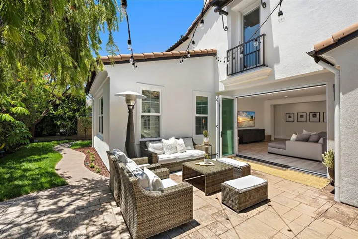 5 Drackert, Ladera Ranch, California 92694
