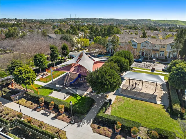 5 Drackert, Ladera Ranch, California 92694