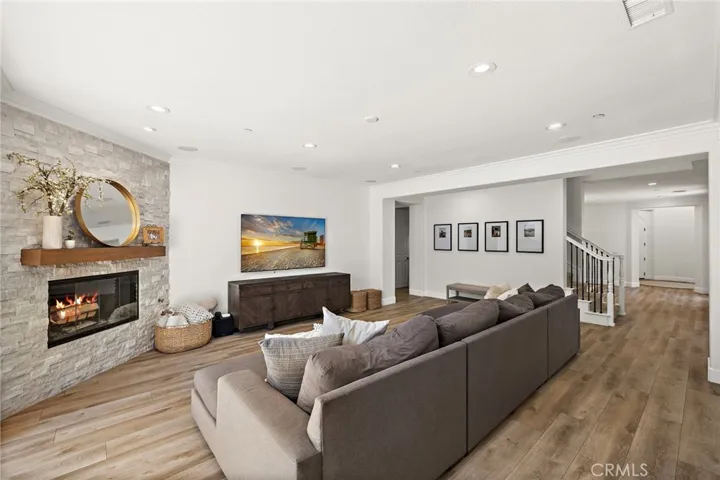 5 Drackert, Ladera Ranch, California 92694